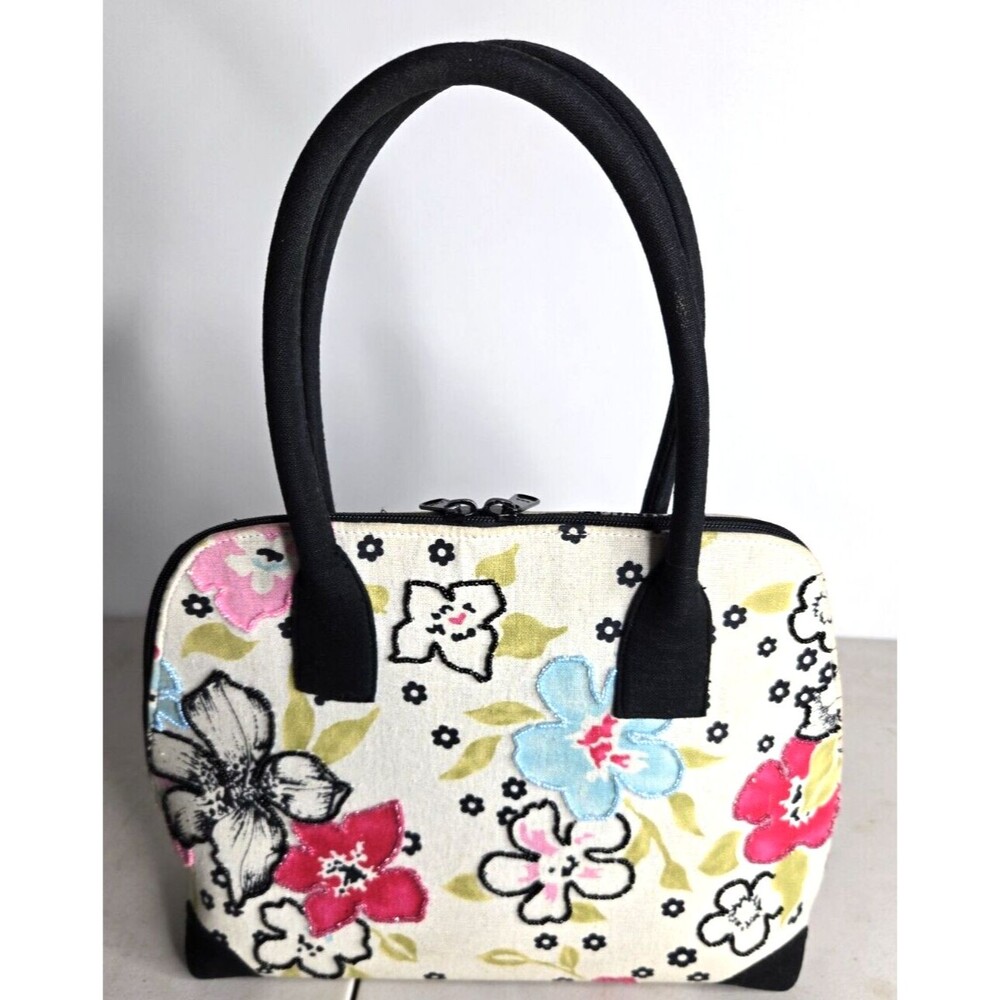 La Pomme Purse - Floral - Sead Beads - Black Accents